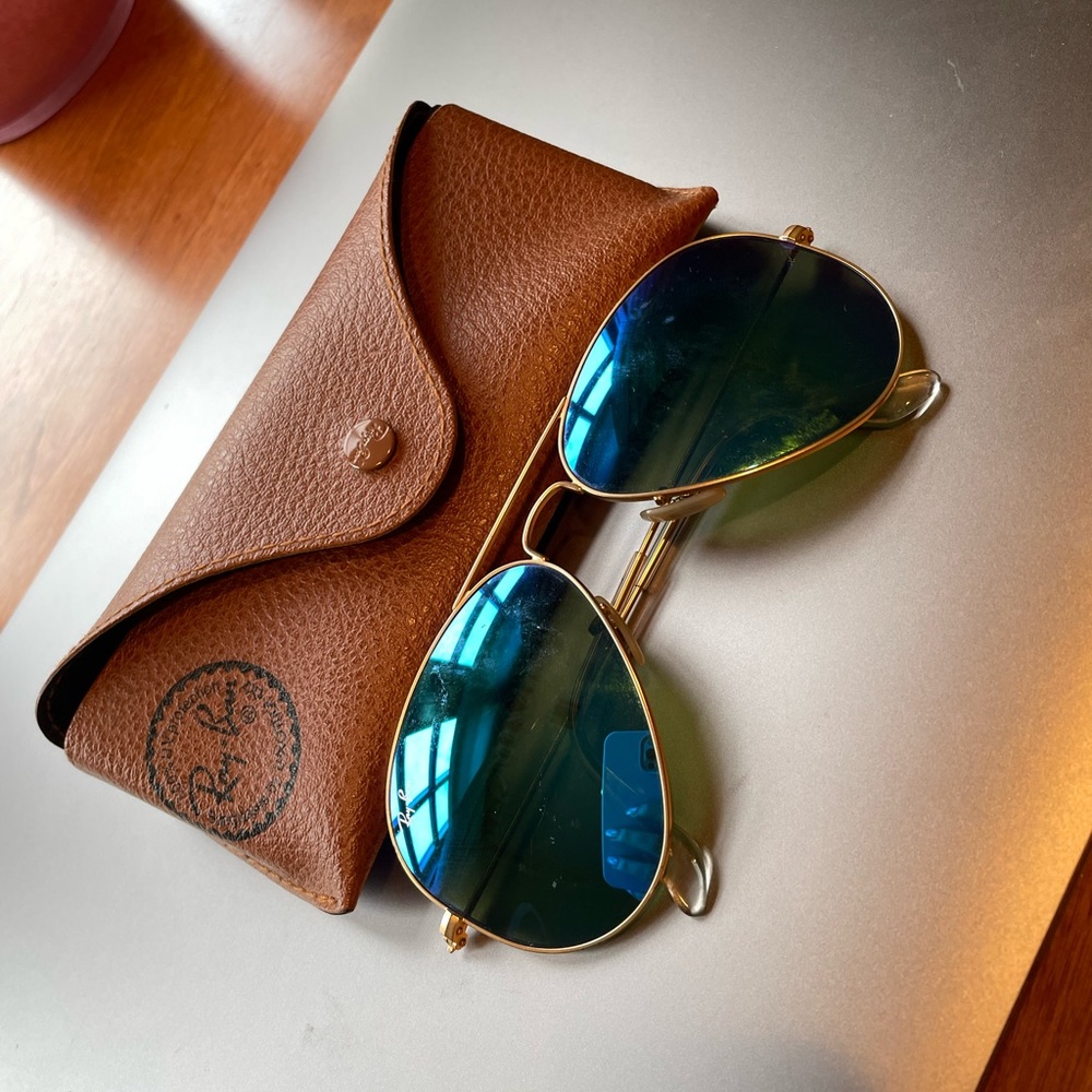Ray Ban Blue Mirror Aviator